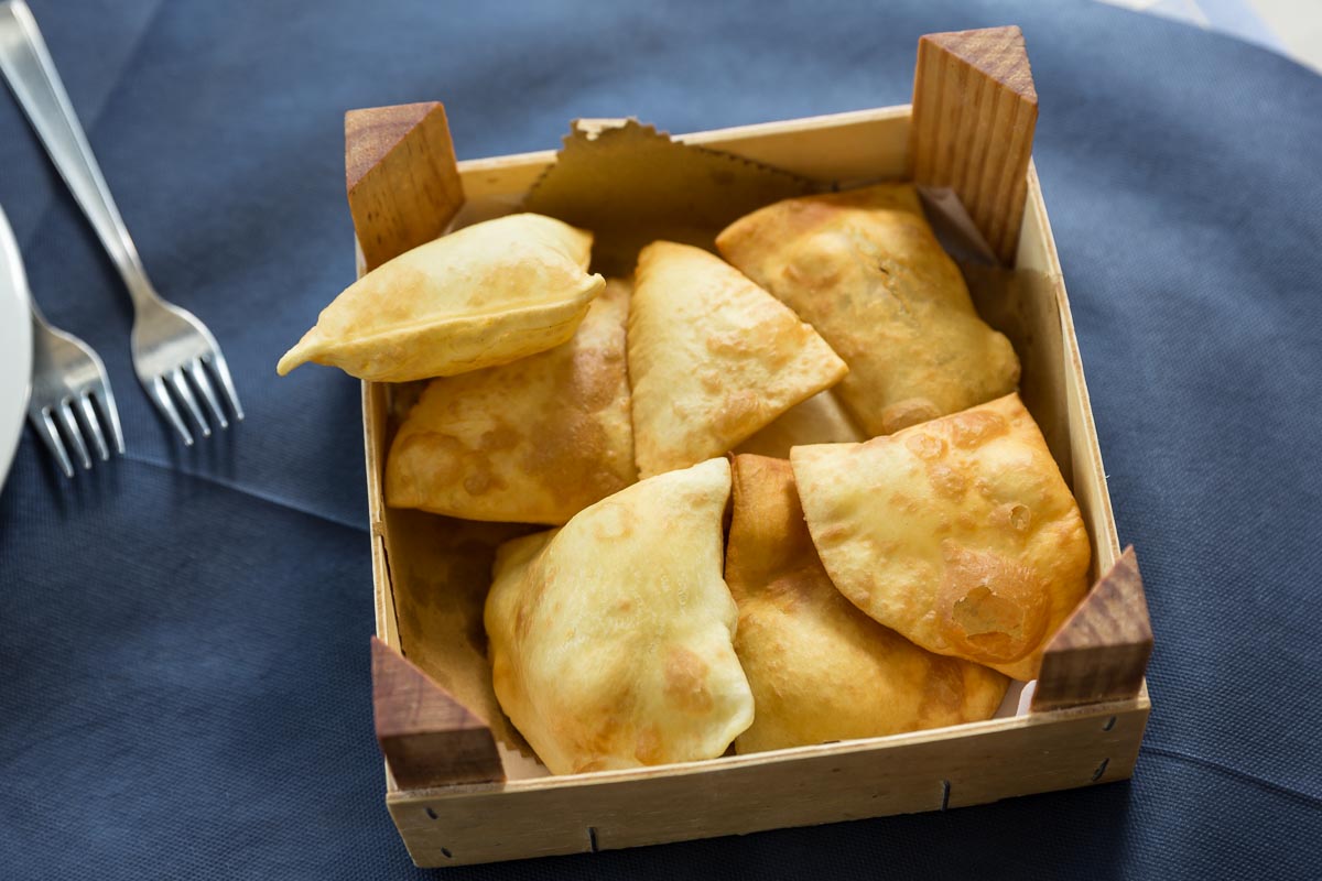 Dit eet je in Bologna - crescentine