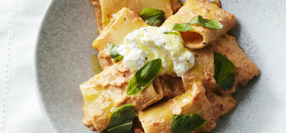 Paccheri met ricotta en tomaat uit het Toscanini-pastaboek