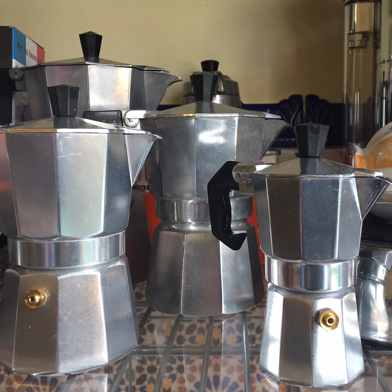 Caffettiere van Bialetti bij Papa e citu in Breda