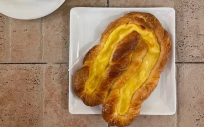 L’olandesina, een zoet broodje bij de cappuccino