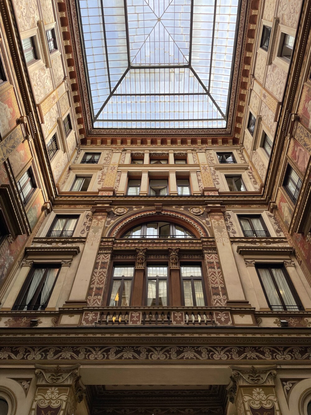 Verborgen plekken in Rome – de Galleria Sciarra